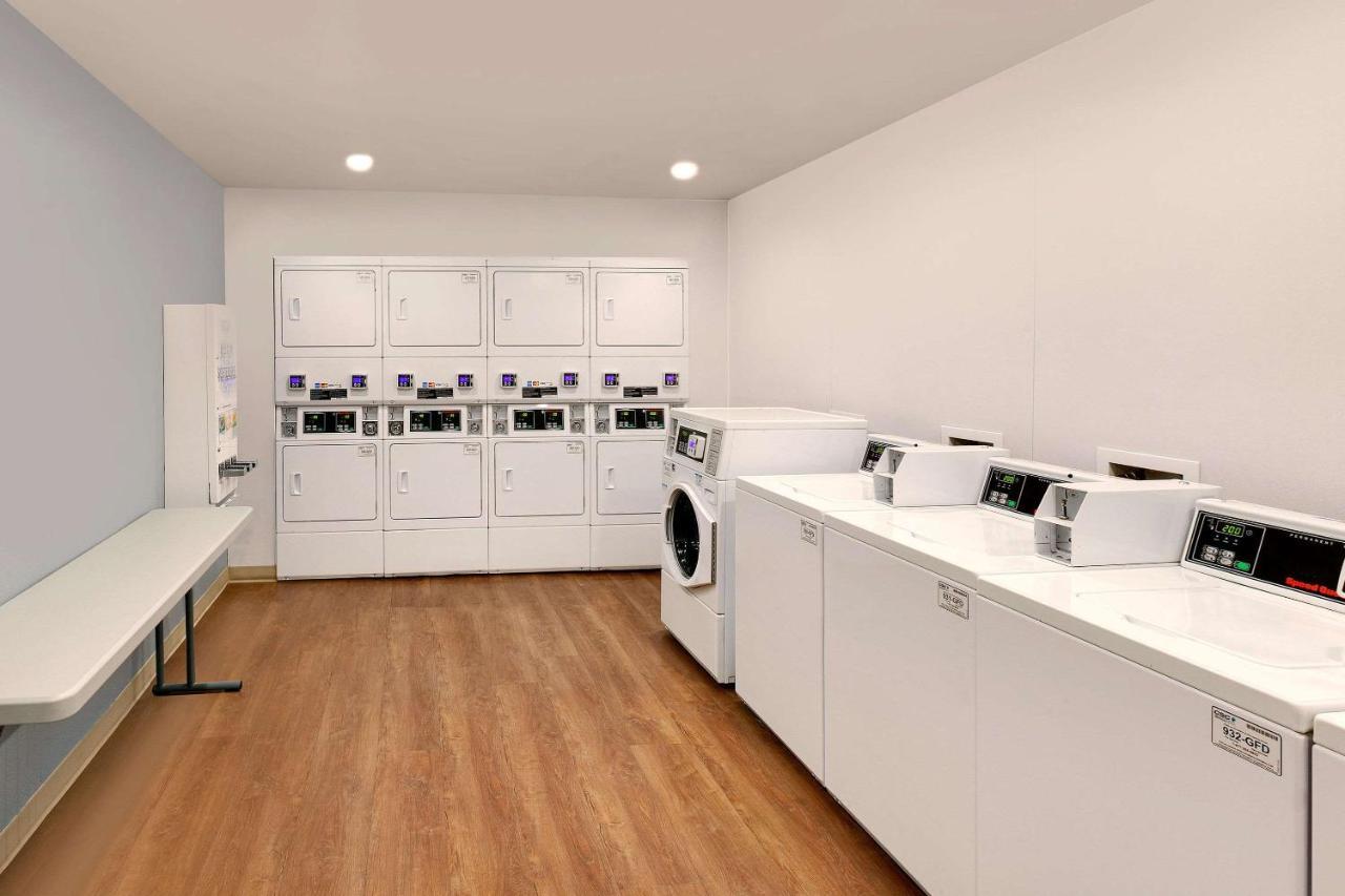 Woodspring Suites Las Colinas - Northwest Dallas アーヴィング エクステリア 写真